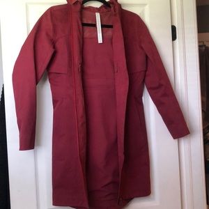 Lululemon Rebel Rain jacket